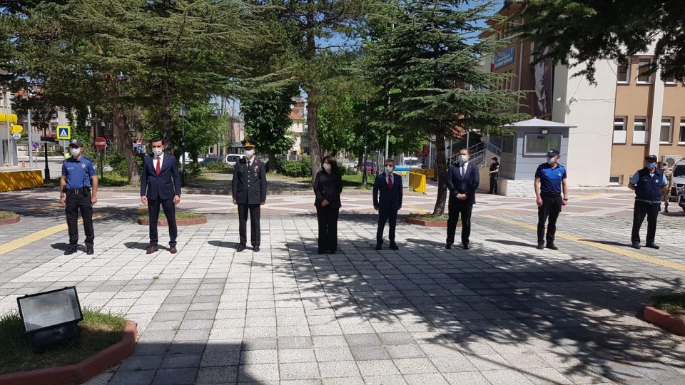 Başkan Özel 19 Mayıs Bayramı Çelen Sunma Törenine Katıldı