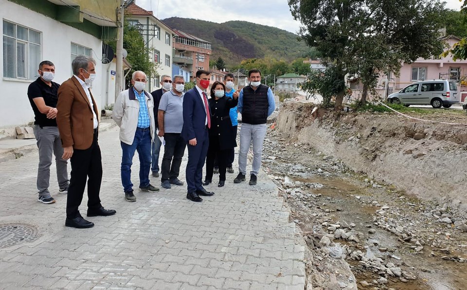 Başkan Özel, Devlet Su İşleri 7. Bölge Müdürü Gökçe İle Ladik’teki Çalışmaları İncelediler