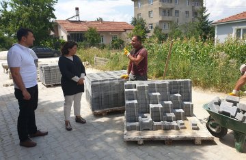 Başkan Özel Yol Yapım Çalışmalarını Yerinde İnceledi