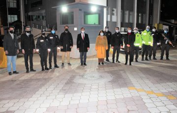 Başkan Özel Polis ve Bekçilerin Yeni Yılını Kutladı